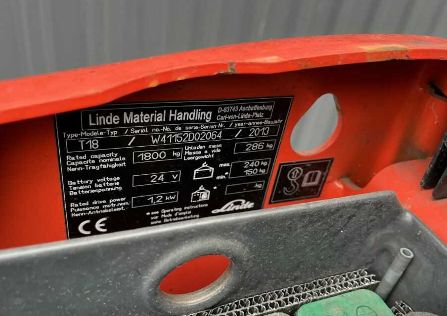 Linde T18 - معدات الرفع منخفض المستوى: صور 4 Linde T18 - معدات الرفع منخفض المستوى: صور 4