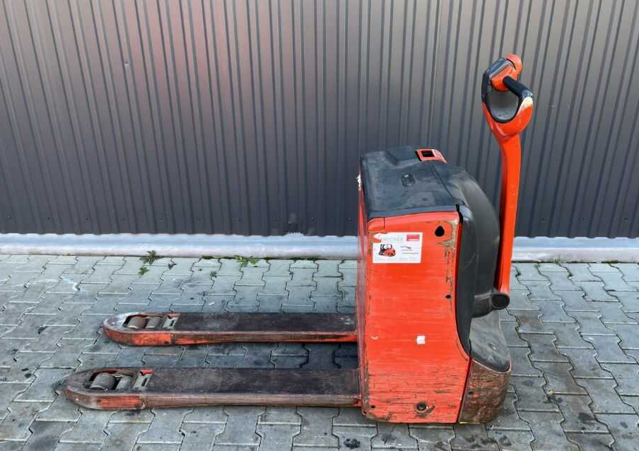 Linde T18 - معدات الرفع منخفض المستوى: صور 2 Linde T18 - معدات الرفع منخفض المستوى: صور 2