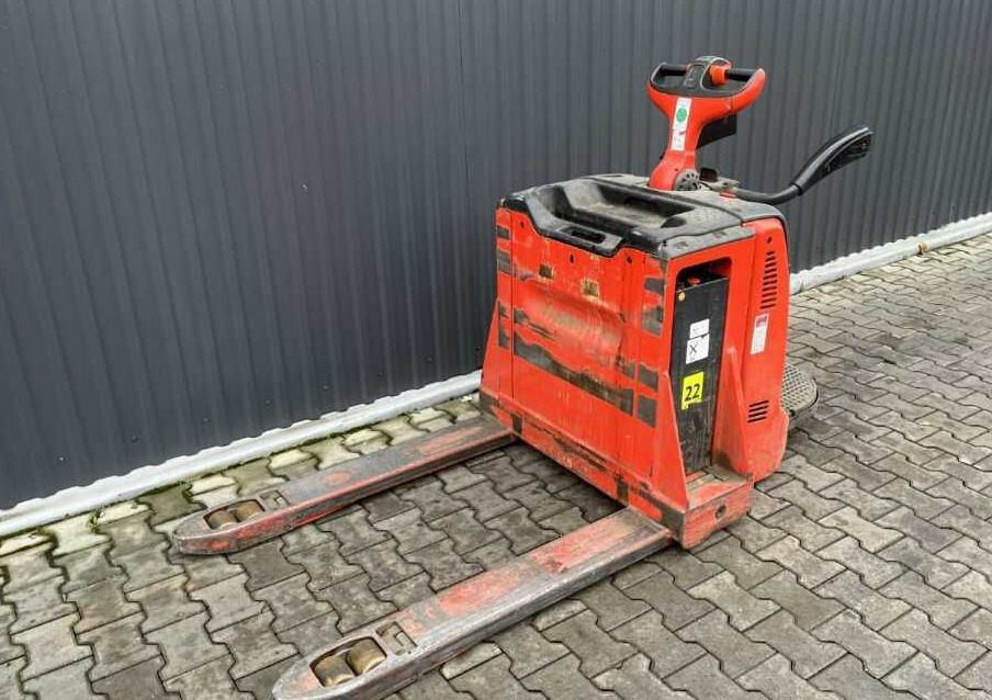Linde T20AP - معدات الرفع منخفض المستوى: صور 1 Linde T20AP - معدات الرفع منخفض المستوى: صور 1