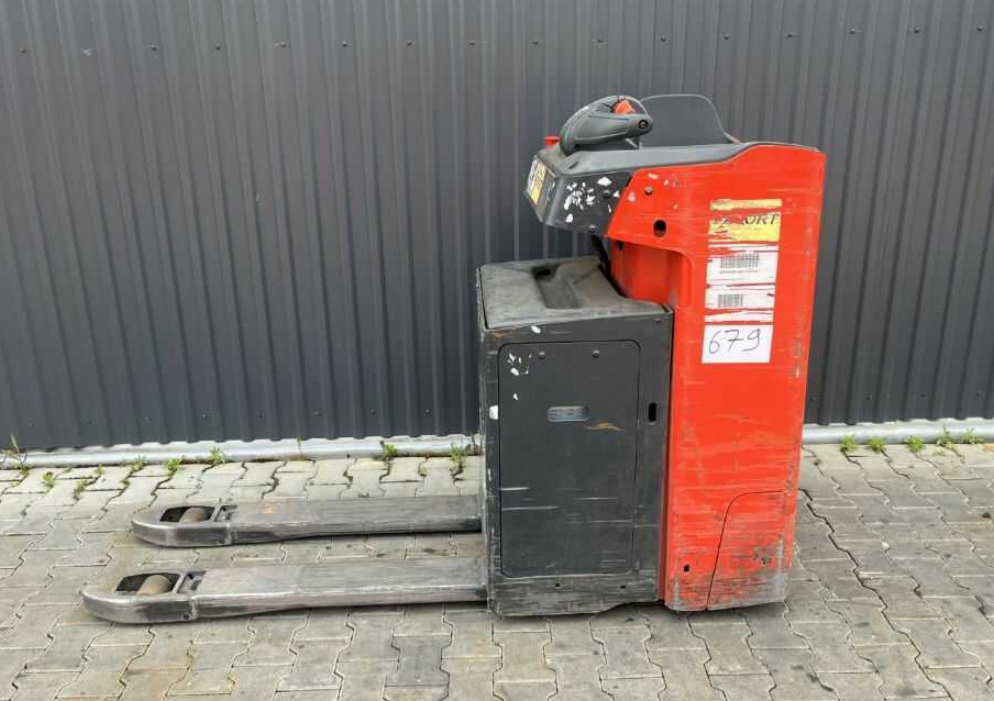 Linde T20SF - معدات الرفع منخفض المستوى: صور 2 Linde T20SF - معدات الرفع منخفض المستوى: صور 2
