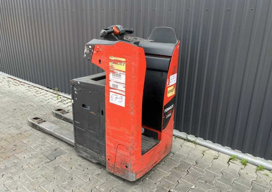 Linde T20SF - معدات الرفع منخفض المستوى: صور 3 Linde T20SF - معدات الرفع منخفض المستوى: صور 3