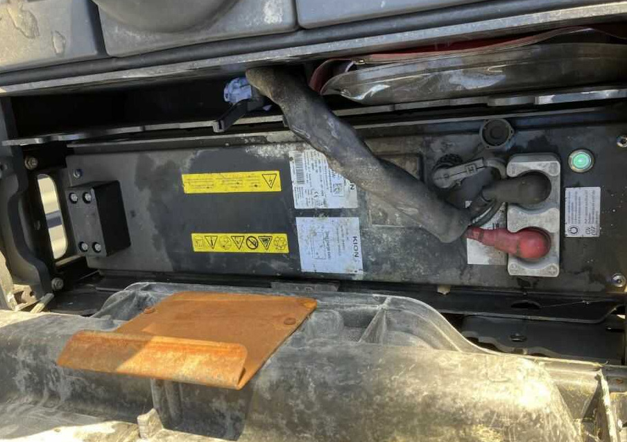 Linde T24SP - معدات الرفع منخفض المستوى: صور 5 Linde T24SP - معدات الرفع منخفض المستوى: صور 5