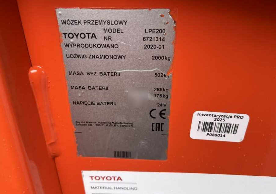 Toyota LPE200 - معدات الرفع منخفض المستوى: صور 4 Toyota LPE200 - معدات الرفع منخفض المستوى: صور 4