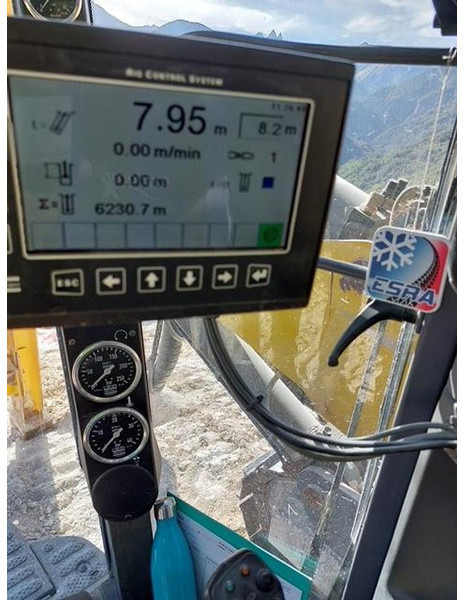 Atlas-Copco Roc F6 - آلة حفر: صور 4 Atlas-Copco Roc F6 - آلة حفر: صور 4