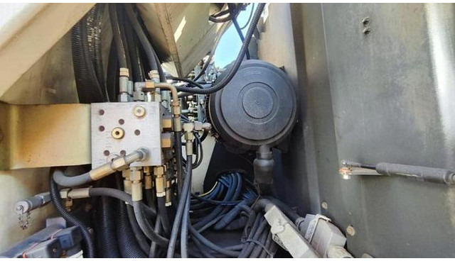 Atlas TW270 - حفارة على عجلات: صور 4 Atlas TW270 - حفارة على عجلات: صور 4