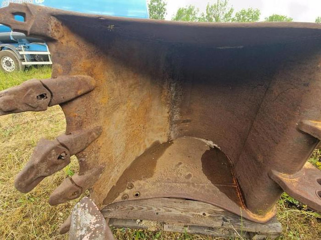 Case 988 - بكت: صور 1 Case 988 - بكت: صور 1