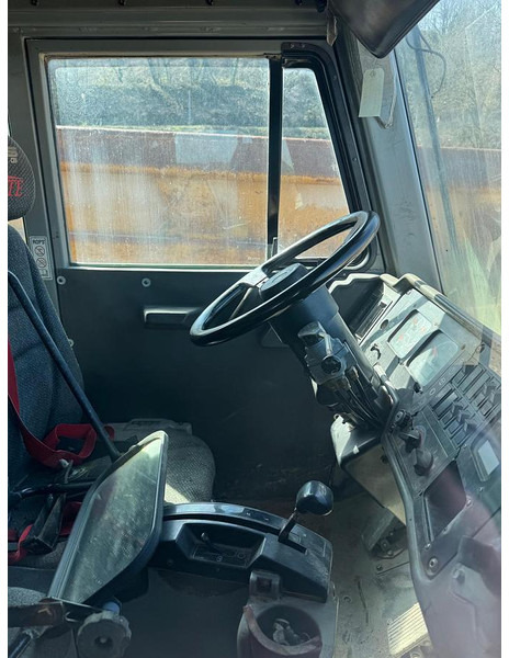 Caterpillar 769D - الكابينة والداخلية - قطع الغيار: صور 5 Caterpillar 769D - الكابينة والداخلية - قطع الغيار: صور 5