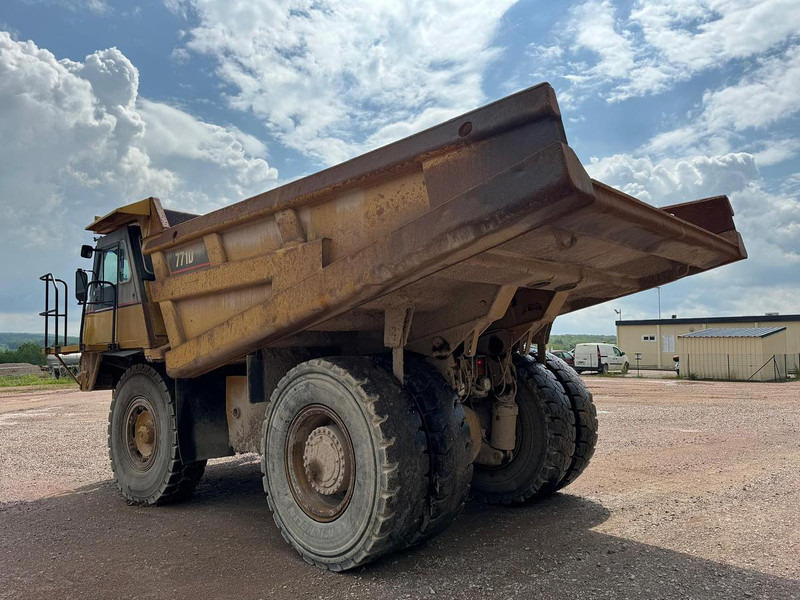 قلابة شاحنة Caterpillar 771D: صور 13