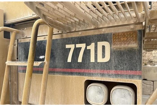 Caterpillar 771D - قلابة شاحنة: صور 5 Caterpillar 771D - قلابة شاحنة: صور 5