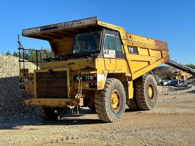 Caterpillar 771D - قلابة شاحنة: صور 3 Caterpillar 771D - قلابة شاحنة: صور 3