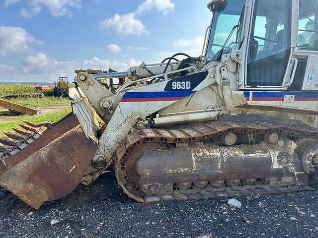 Caterpillar 963D - - بلدوزر: صور 3 Caterpillar 963D - - بلدوزر: صور 3