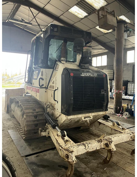 Caterpillar 963D - اللودر المجنزر: صور 1 Caterpillar 963D - اللودر المجنزر: صور 1