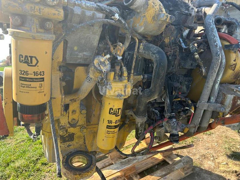 المحرك Caterpillar C9: صور 10