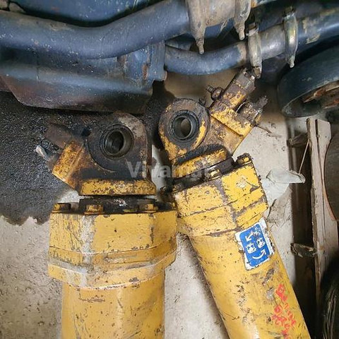 Caterpillar HG/08 VERRIN BENNE 769C 769D 771C 771D - - قطع الغيار: صور 2 Caterpillar HG/08 VERRIN BENNE 769C 769D 771C 771D - - قطع الغيار: صور 2