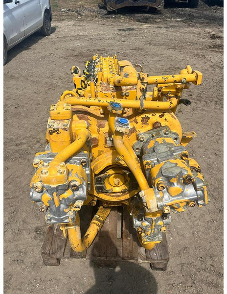 Komatsu SAA6D140E-2 Komatsu engine HD325 - المحرك: صور 2 Komatsu SAA6D140E-2 Komatsu engine HD325 - المحرك: صور 2