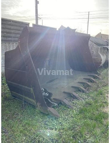 Komatsu WA500 3 buckets availaible - - بكت: صور 2 Komatsu WA500 3 buckets availaible - - بكت: صور 2