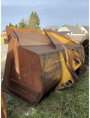 Komatsu WA500 3 buckets availaible - - بكت: صور 4 Komatsu WA500 3 buckets availaible - - بكت: صور 4