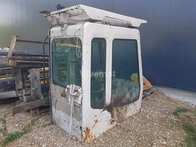 Liebherr A904 R904 A914 R914 A924 R924 A934 R934 A944 R944 A954 R954 - - الكبائن - آلات البناء: صور 1 Liebherr A904 R904 A914 R914 A924 R924 A934 R934 A944 R944 A954 R954 - - الكبائن - آلات البناء: صور 1