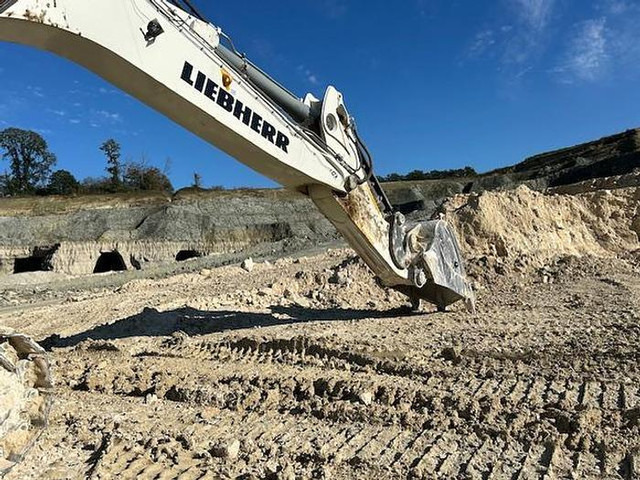 Liebherr R9100 - حفارة: صور 2 Liebherr R9100 - حفارة: صور 2