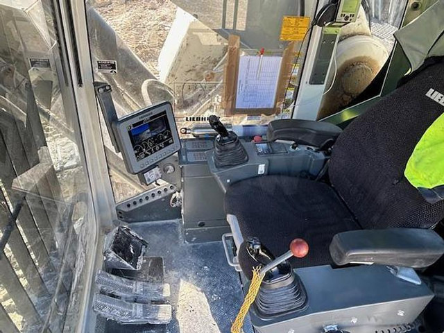 Liebherr R9100 - حفارة: صور 5 Liebherr R9100 - حفارة: صور 5