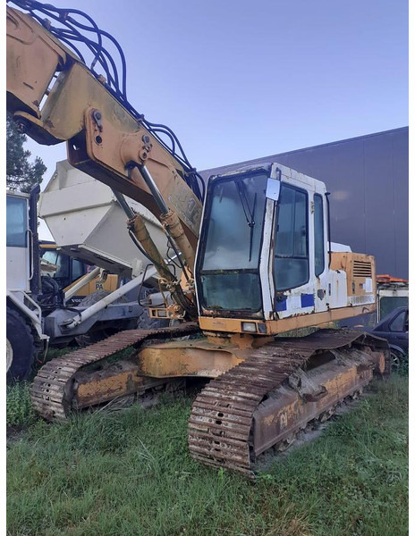 Liebherr R912 - قطع غيار عامة - حفارات زحافة: صور 2 Liebherr R912 - قطع غيار عامة - حفارات زحافة: صور 2