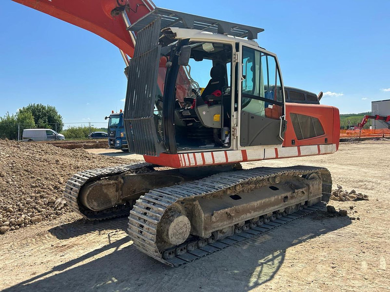 حفارة Liebherr R924 LC: صور 1