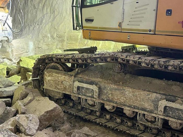 Liebherr R956HD - حفارات زحافة: صور 3 Liebherr R956HD - حفارات زحافة: صور 3