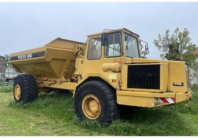 جرار بعجلتين Volvo A25BM: صور 9