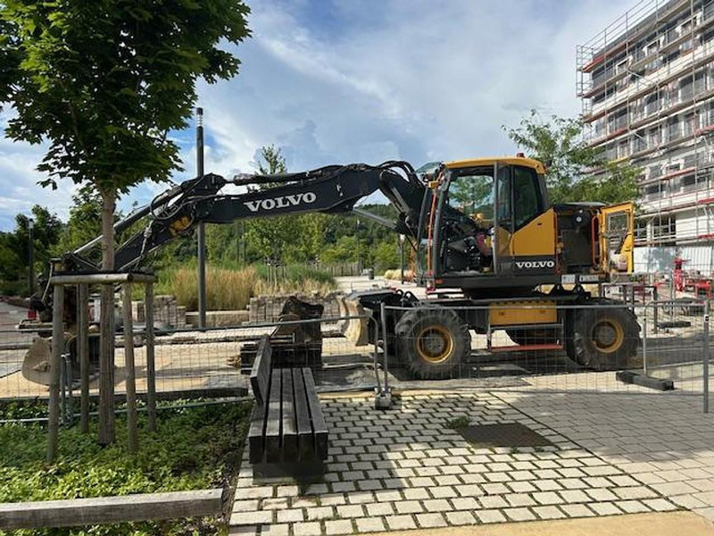 Volvo EWR150E - حفارة: صور 1 Volvo EWR150E - حفارة: صور 1