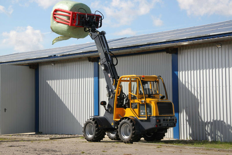Eurotrac T 13 Teleskop Radlader Hoflader - جرافة ذات عجلات تلسكوبية: صور 5 Eurotrac T 13 Teleskop Radlader Hoflader - جرافة ذات عجلات تلسكوبية: صور 5