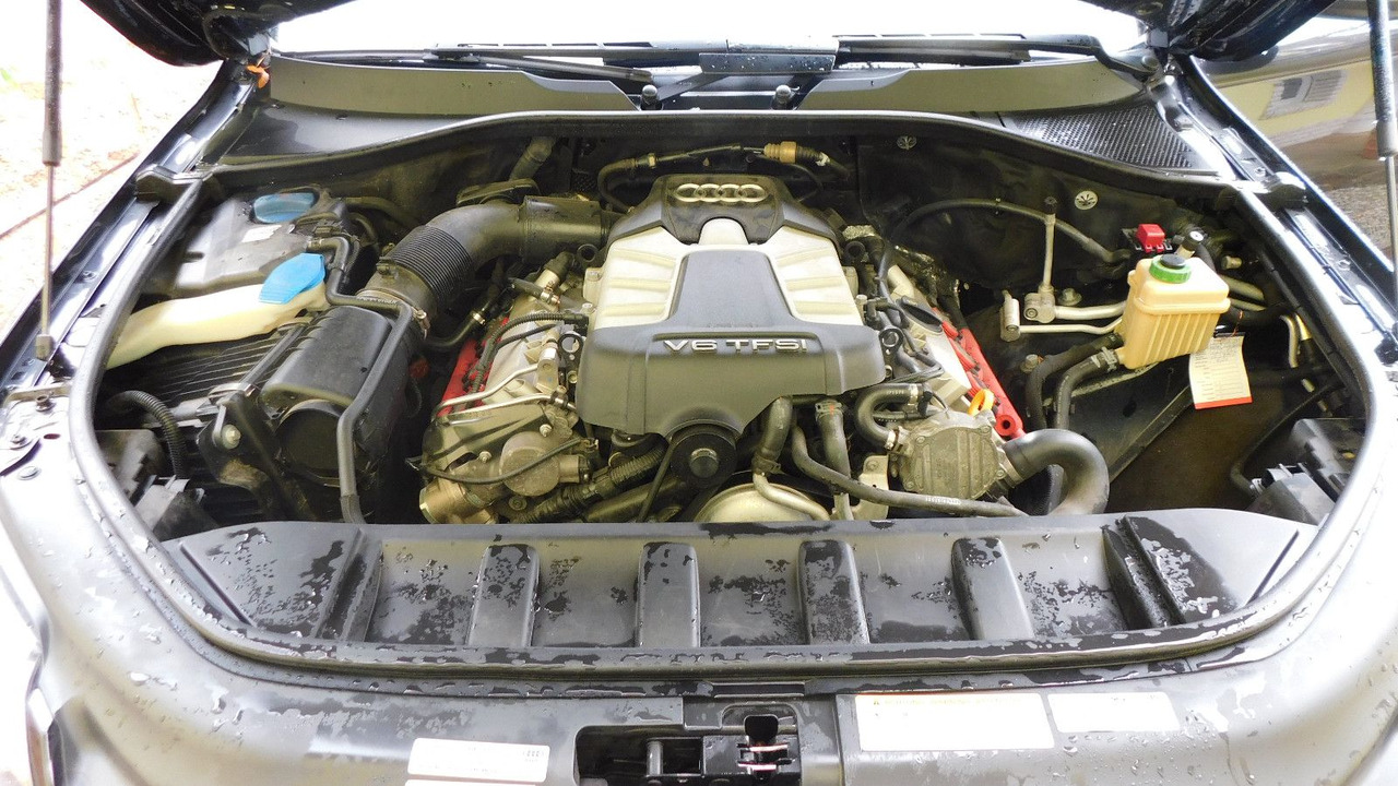 Audi Q7 3.0TFSI 7-Sitzer perfect for UA Export - سيارة دفع رباعي: صور 2 Audi Q7 3.0TFSI 7-Sitzer perfect for UA Export - سيارة دفع رباعي: صور 2