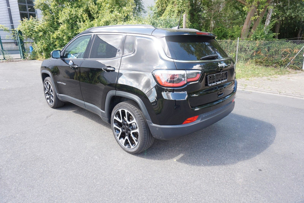 Jeep Compass 1.4 MultiAir 103kW Limited / Beats - سيارة دفع رباعي: صور 5 Jeep Compass 1.4 MultiAir 103kW Limited / Beats - سيارة دفع رباعي: صور 5