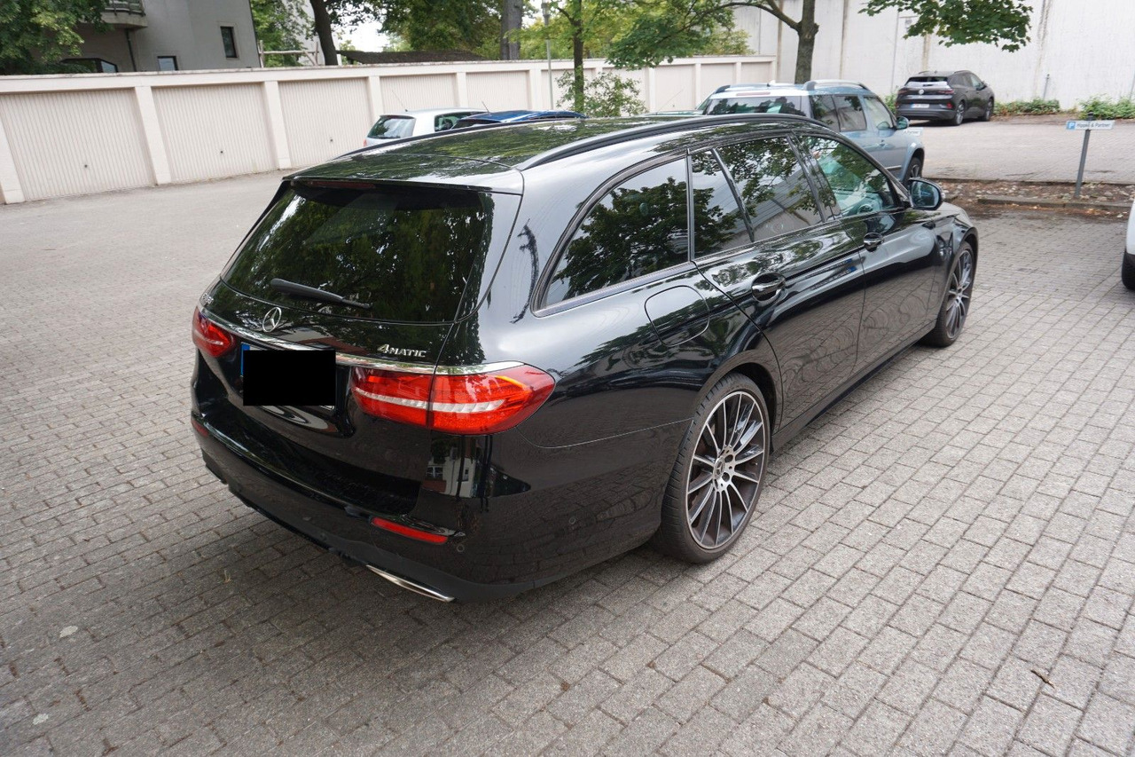 Mercedes-Benz E 450 4MATIC T AVANTGARDE Autom. - سيارة ستيشن: صور 2 Mercedes-Benz E 450 4MATIC T AVANTGARDE Autom. - سيارة ستيشن: صور 2