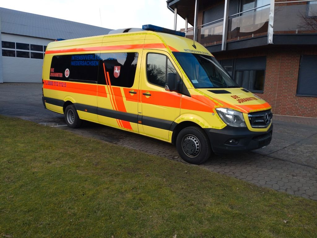 Mercedes-Benz Sprinter ITW RTW 519 2x on Stock - سيارة إسعاف: صور 4 Mercedes-Benz Sprinter ITW RTW 519 2x on Stock - سيارة إسعاف: صور 4