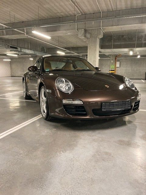 Porsche 997 Porsche 997 - كوبيه: صور 3 Porsche 997 Porsche 997 - كوبيه: صور 3