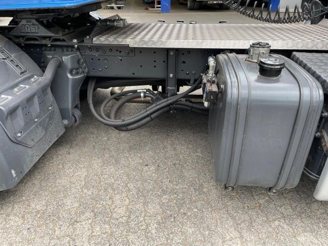 Scania R164 - 580 V8 Retarder Klima - شاحنة جرار: صور 5 Scania R164 - 580 V8 Retarder Klima - شاحنة جرار: صور 5