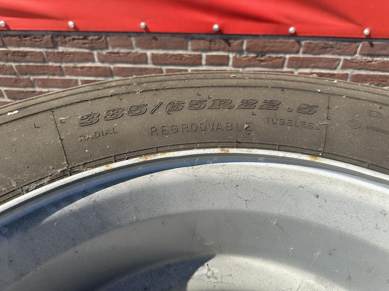 4 Banden 385/65/22.5 - Nieuw - الإطارات - شاحنة: صور 5 4 Banden 385/65/22.5 - Nieuw - الإطارات - شاحنة: صور 5