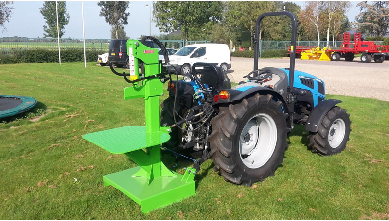 Agomac houtklover - آلة تقطيع الخشب: صور 2 Agomac houtklover - آلة تقطيع الخشب: صور 2