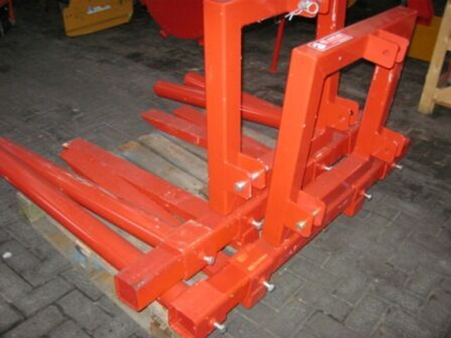COMBI balendrager en palletvork - شوكات - معدات المناولة: صور 2 COMBI balendrager en palletvork - شوكات - معدات المناولة: صور 2