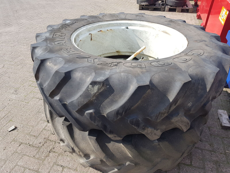 Goodyear banden - الإطارات والجنوط: صور 2 Goodyear banden - الإطارات والجنوط: صور 2