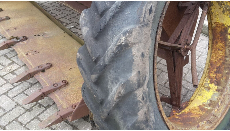 Goodyear dubbellucht - الإطارات - الآلات والماكينات الزراعية: صور 2 Goodyear dubbellucht - الإطارات - الآلات والماكينات الزراعية: صور 2