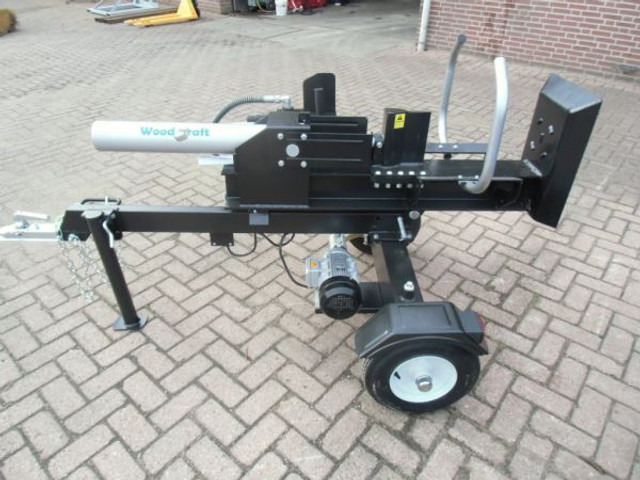 Houtklover 22 ton elektrisch - آلة تقطيع الخشب: صور 1 Houtklover 22 ton elektrisch - آلة تقطيع الخشب: صور 1