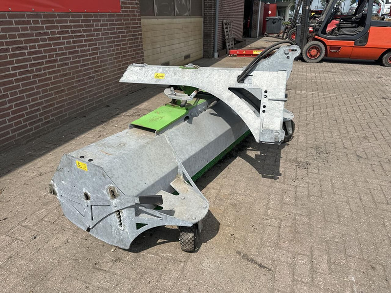 Onbekend Zocon - مكنسة: صور 4 Onbekend Zocon - مكنسة: صور 4