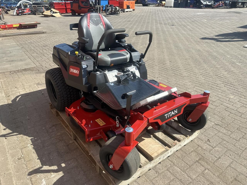 Toro TITAN XS 5450 zero turn - جزازة المروج: صور 4 Toro TITAN XS 5450 zero turn - جزازة المروج: صور 4