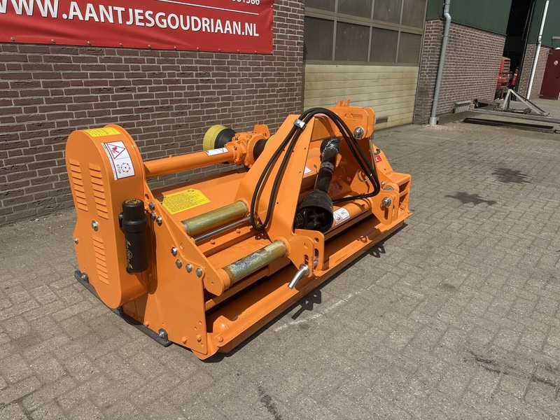 Unika 2300 - التقطيع جزازة/ ماكينات قطع الحشائش: صور 3 Unika 2300 - التقطيع جزازة/ ماكينات قطع الحشائش: صور 3