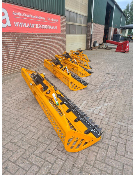 Grote vooraad maaikorfen - بكت: صور 3 Grote vooraad maaikorfen - بكت: صور 3