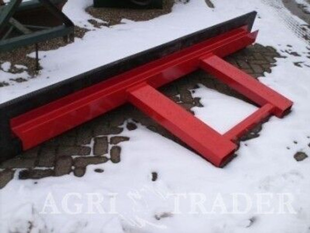 Shovel sneeuwschuif - كاسحة ثلوج: صور 1 Shovel sneeuwschuif - كاسحة ثلوج: صور 1