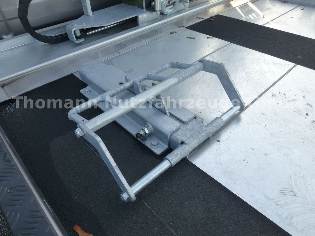 سيارة السحب للتصليح, الشاحنات الصغيرة جديد Iveco DAILY 70C18 DoKa Schiebeplateau Luftfed Navi: صور 13