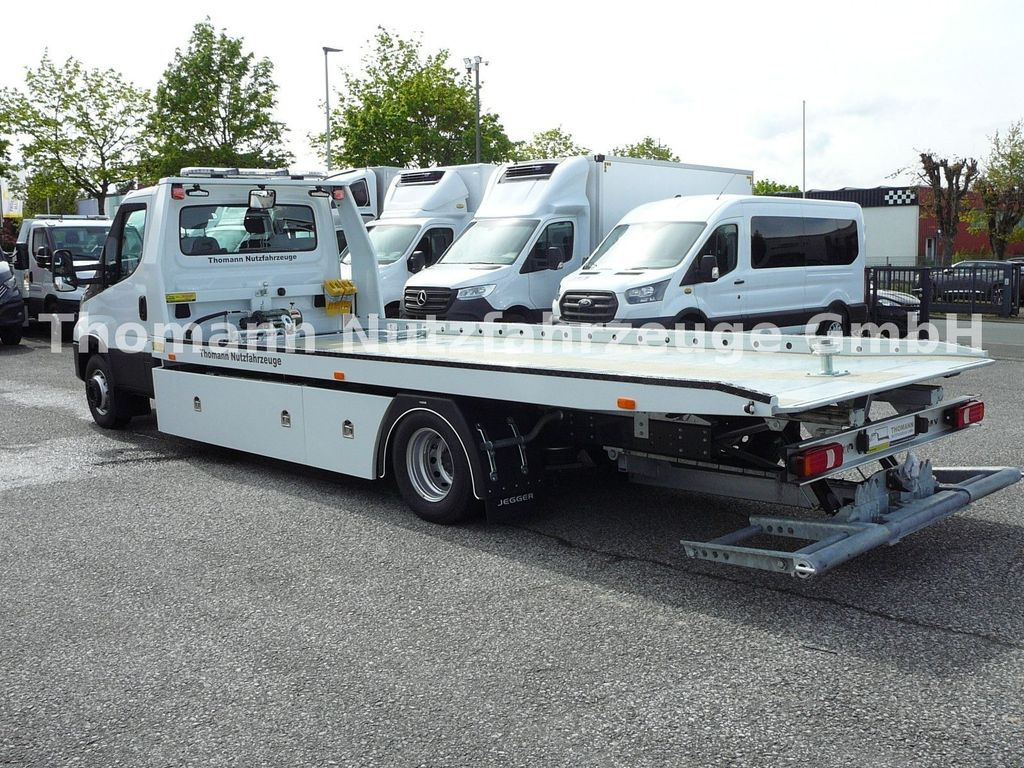 Iveco DAILY 72C18 Schiebeplateu Hubbrille Luftfed Navi Iveco DAILY 72C18 Schiebeplateu Hubbrille Luftfed Navi - سيارة السحب للتصليح, الشاحنات الصغيرة: صور 5 Iveco DAILY 72C18 Schiebeplateu Hubbrille Luftfed Navi Iveco DAILY 72C18 Schiebeplateu Hubbrille Luftfed Navi - سيارة السحب للتصليح, الشاحنات الصغيرة: صور 5