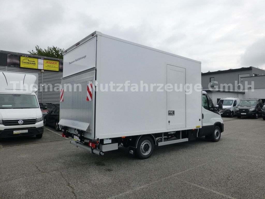 Iveco Daily 35S18 Koffer Ladebordwand Ultralight ! Iveco Daily 35S18 Koffer Ladebordwand Ultralight ! - الشاحنات الصغيرة صندوق مغلق: صور 4 Iveco Daily 35S18 Koffer Ladebordwand Ultralight ! Iveco Daily 35S18 Koffer Ladebordwand Ultralight ! - الشاحنات الصغيرة صندوق مغلق: صور 4